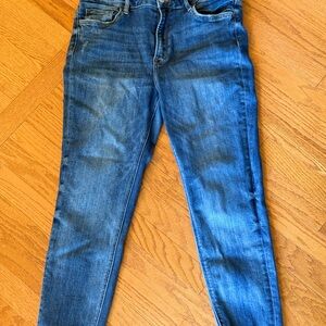 Stylish Blue Skinny Jeans for Women
